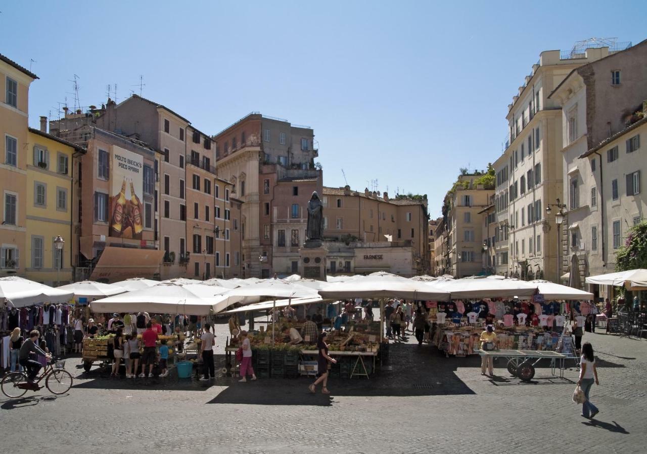 Appartamentino Campo dei Fiori Roma Esterno foto